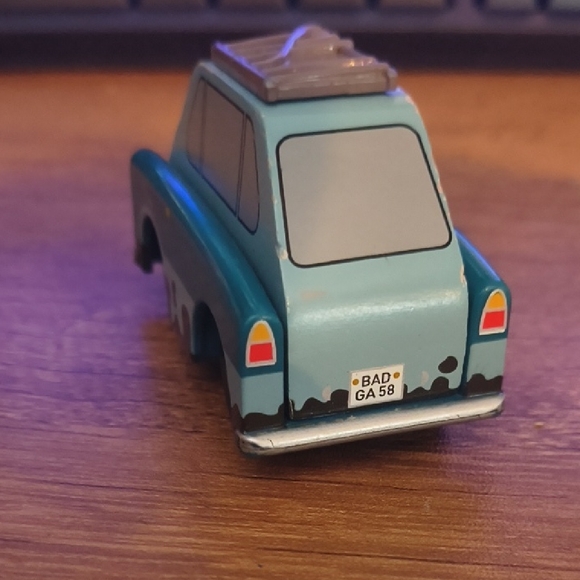 Vintage Disney Pixar Cars Wood Collection - Professor Z & Finn McMissile - Picture 11 of 14